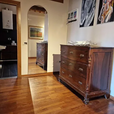 La Giostra Apartment *